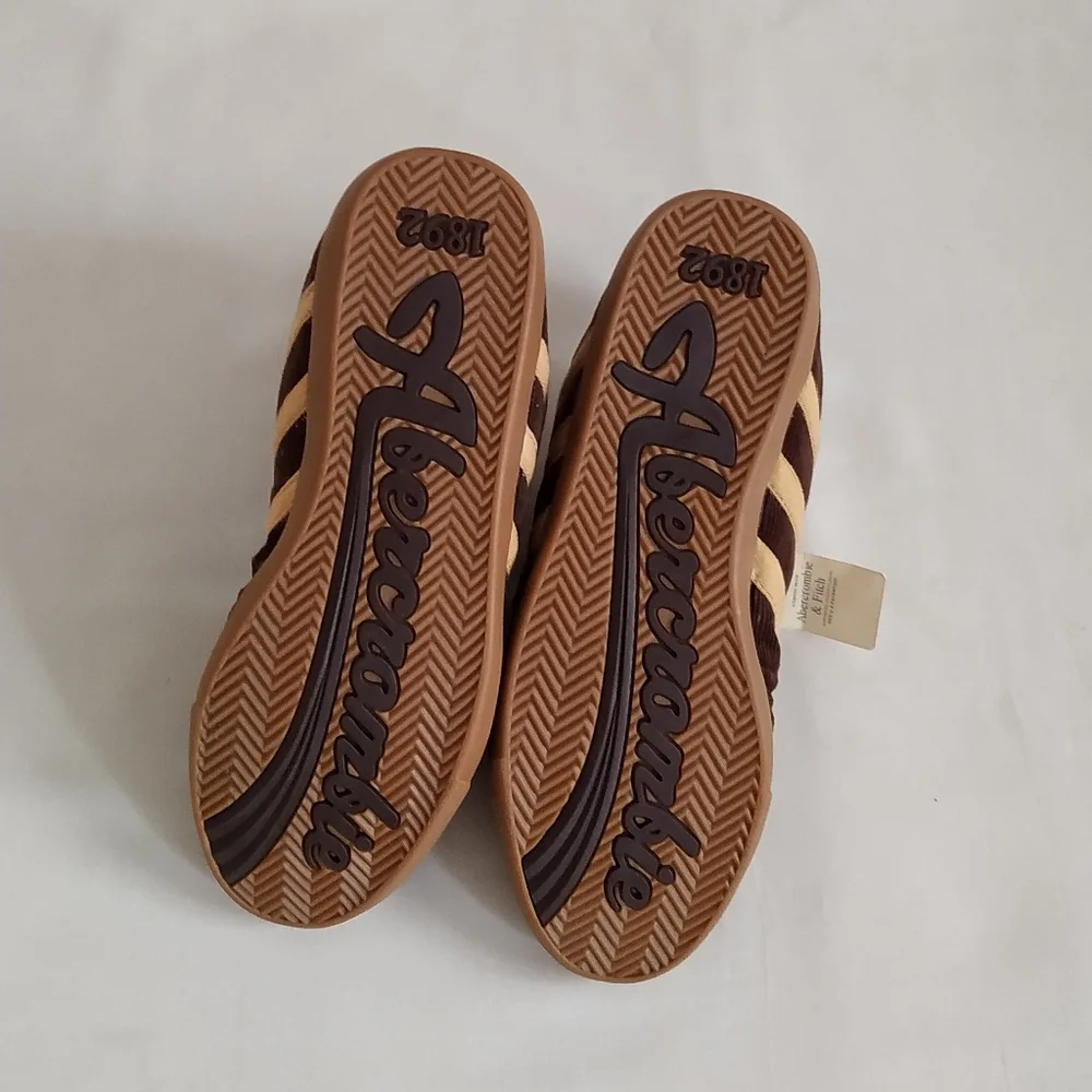 Abercrombie&Fitch Vintage Trainers - Picture 9 of 13